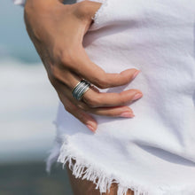 Charger l'image dans la galerie, ''Cherish''