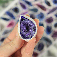 Charger l'image dans la galerie, Géode d'Agate Colorée