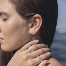 Charger l'image dans la galerie, ''Charisma''