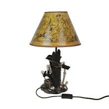 Charger l'image dans la galerie, Lampe de table Pirate Skeleton de 21 pouces avec abat-jour Treasure Map