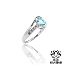 Charger l'image dans la galerie, Bague En Or Blanc 10 Carats Topaze Bleue Ovale Et Diamants Bagues