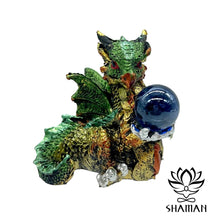 Charger l'image dans la galerie, Bébé Dragon Avec Sphère