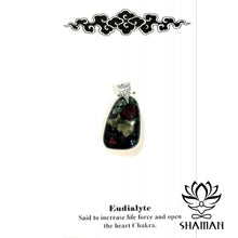 Charger l'image dans la galerie, Eudialyte H 2 5 Cm X L 1 Pendentif Pierre