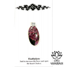 Charger l'image dans la galerie, Eudialyte H 3 5 Cm X L 1 4 Pendentif Pierre