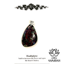 Charger l'image dans la galerie, Eudialyte H 3 7 X L 2 1 Cm Pendentif Pierre
