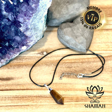 Charger l'image dans la galerie, Oeil De Tigre En Pointe Diamant Sur Cordelette Pendentifs Shaman