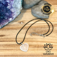 Charger l'image dans la galerie, Sélénite Coeur Sur Cordelette Pendentifs Shaman