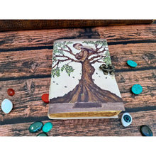 Charger l&#39;image dans la galerie, Journal intime à reliure en cuir vintage avec imprimé Arbre de vie
