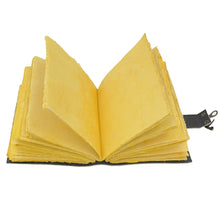 Charger l&#39;image dans la galerie, Soleil Lune Carnet en cuir
